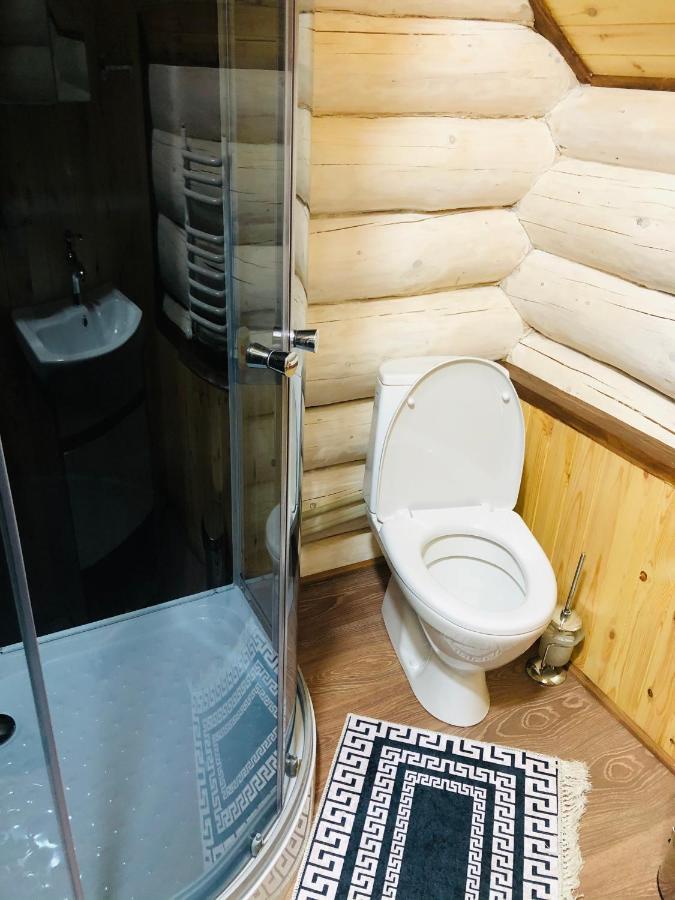 У ВІТИ котедж4 Синевирська Поляна Екстер'єр фото