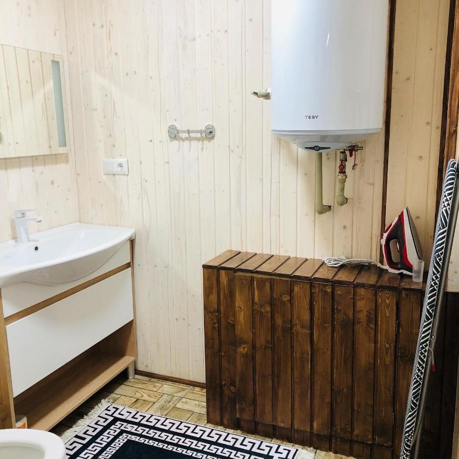 У ВІТИ котедж4 Синевирська Поляна Екстер'єр фото